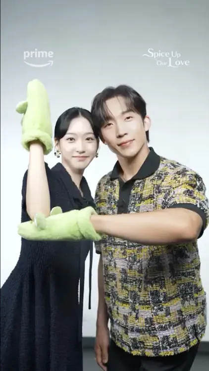 Step into the world of L-O-V-E with LeeSangYi and HanJiHyeon.